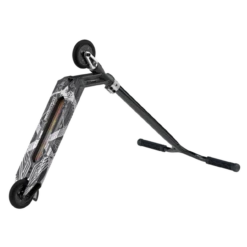 Fuzion 2022 Z350 Complete Scooter 27 Fuzion 2022 Z350 Complete Scooter -Lucky shop Z350 Serpent Bottom 600x crop center 84678.1655912017